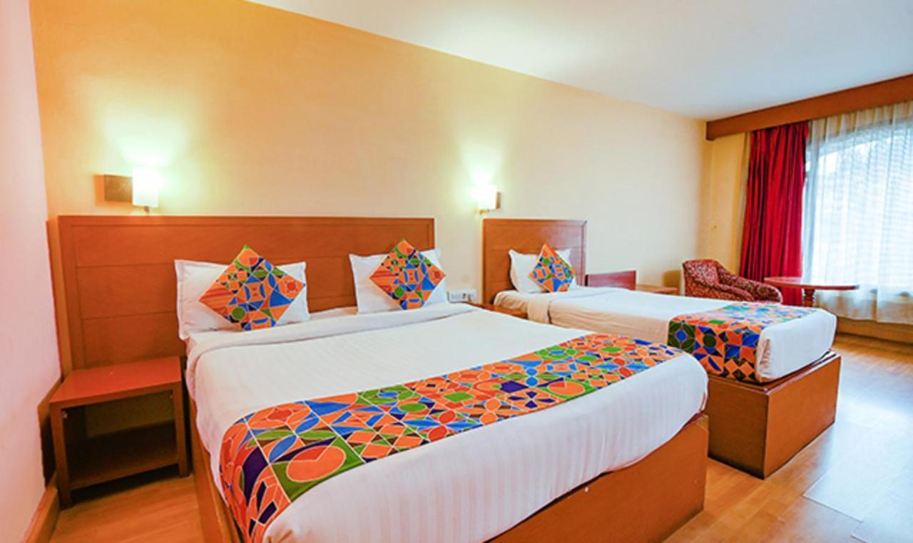 Fabhotel Khems Shoram Palace Road Ooty Exteriör bild