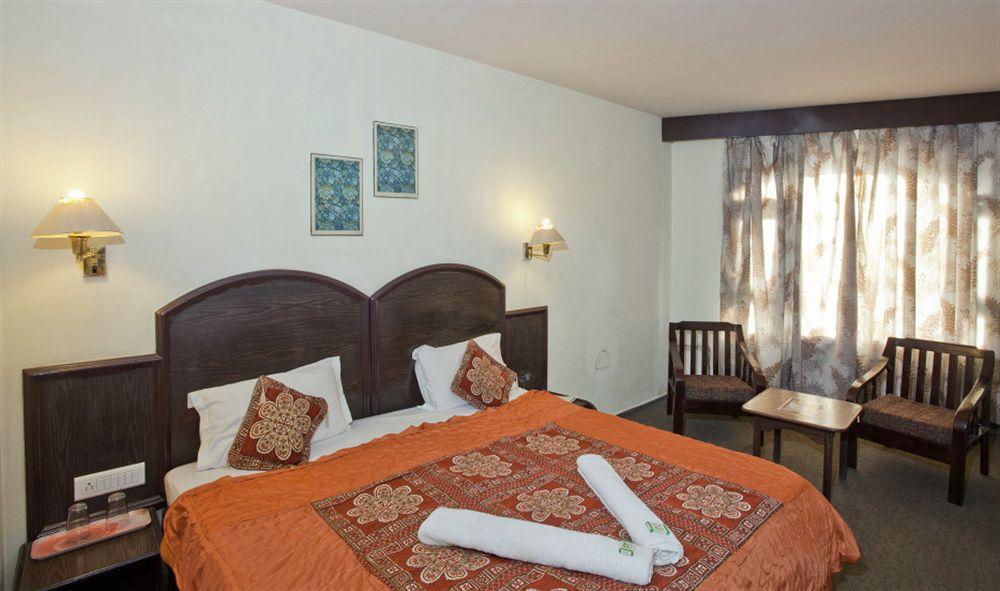 Fabhotel Khems Shoram Palace Road Ooty Exteriör bild