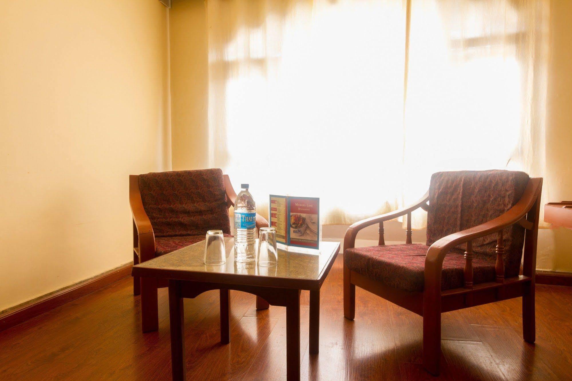 Fabhotel Khems Shoram Palace Road Ooty Exteriör bild
