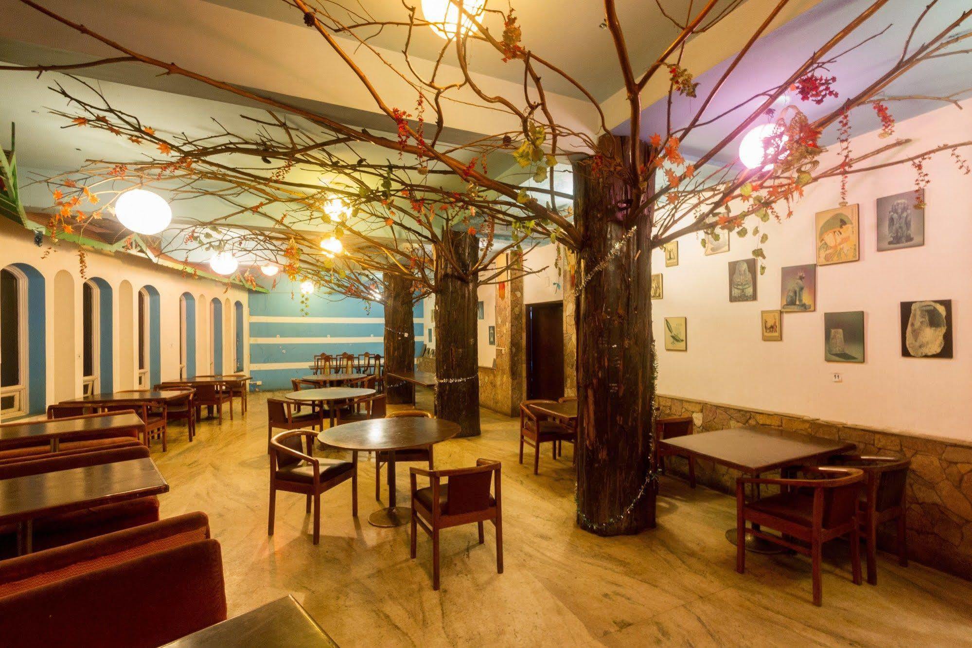 Fabhotel Khems Shoram Palace Road Ooty Exteriör bild