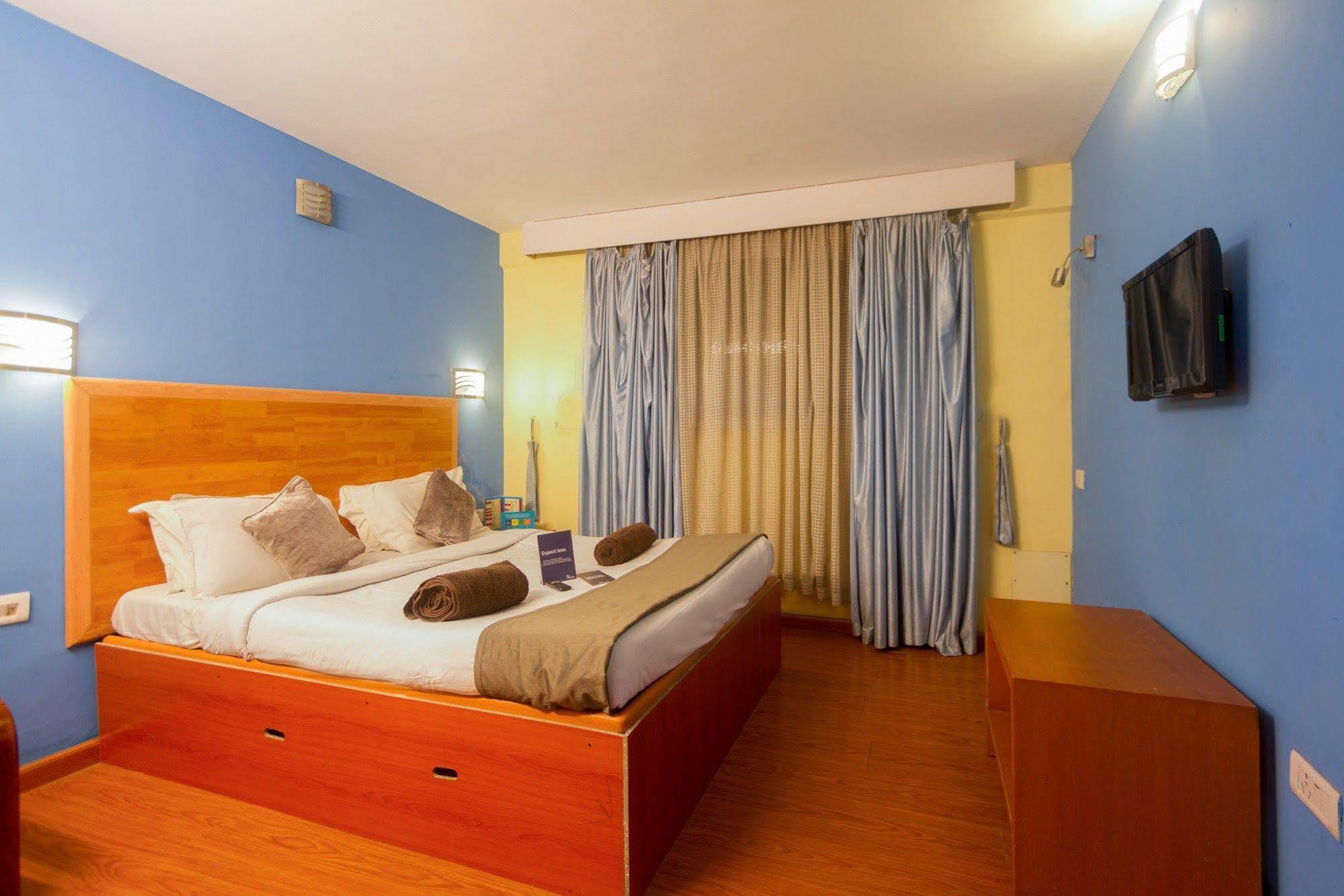 Fabhotel Khems Shoram Palace Road Ooty Exteriör bild