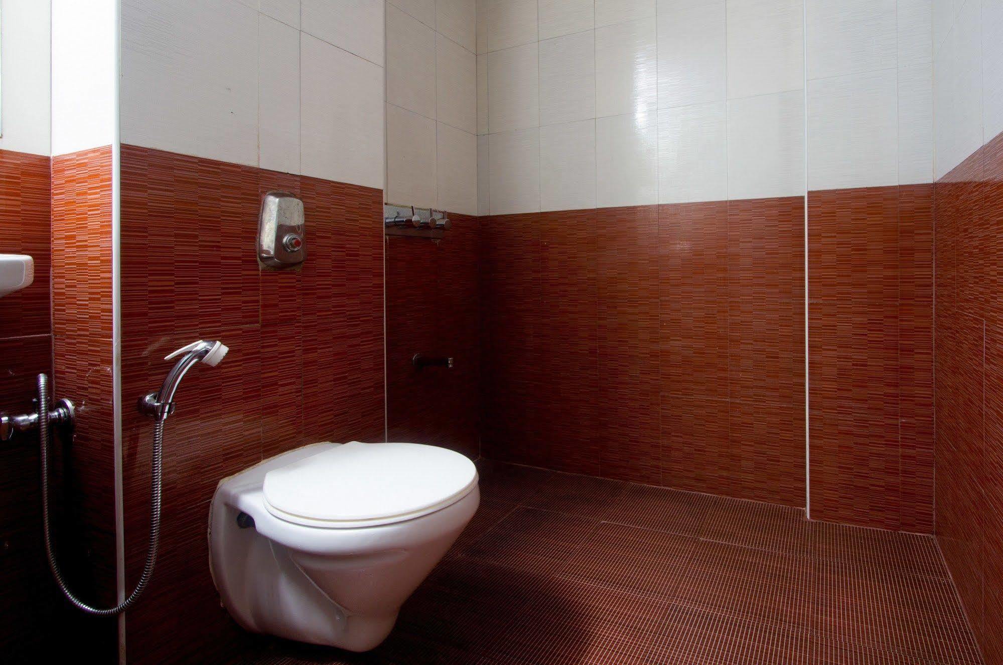Fabhotel Khems Shoram Palace Road Ooty Exteriör bild