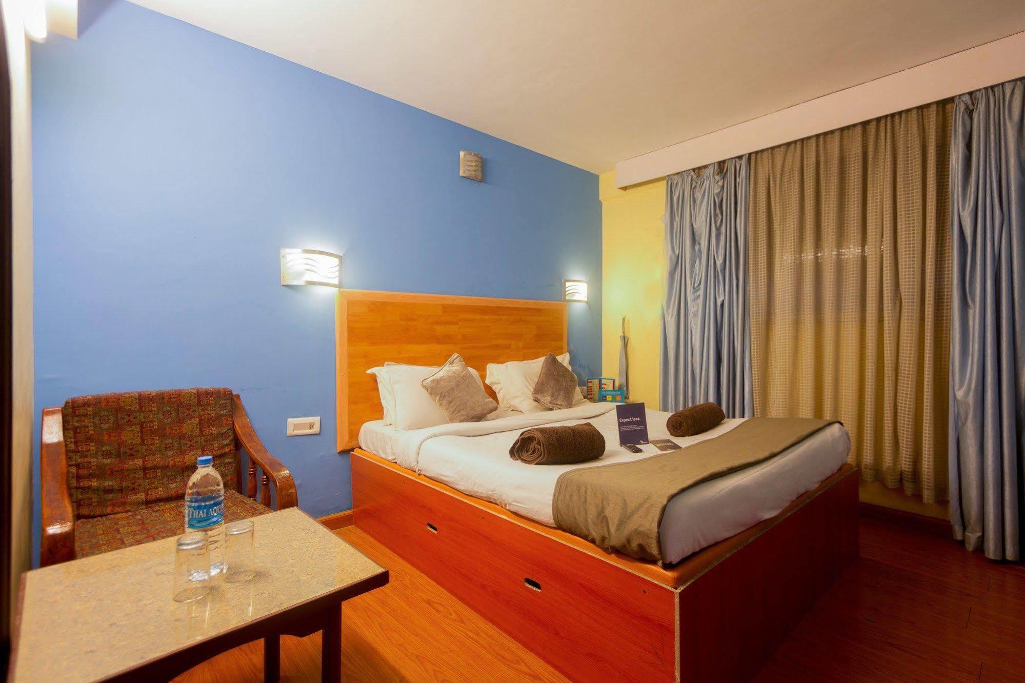 Fabhotel Khems Shoram Palace Road Ooty Exteriör bild