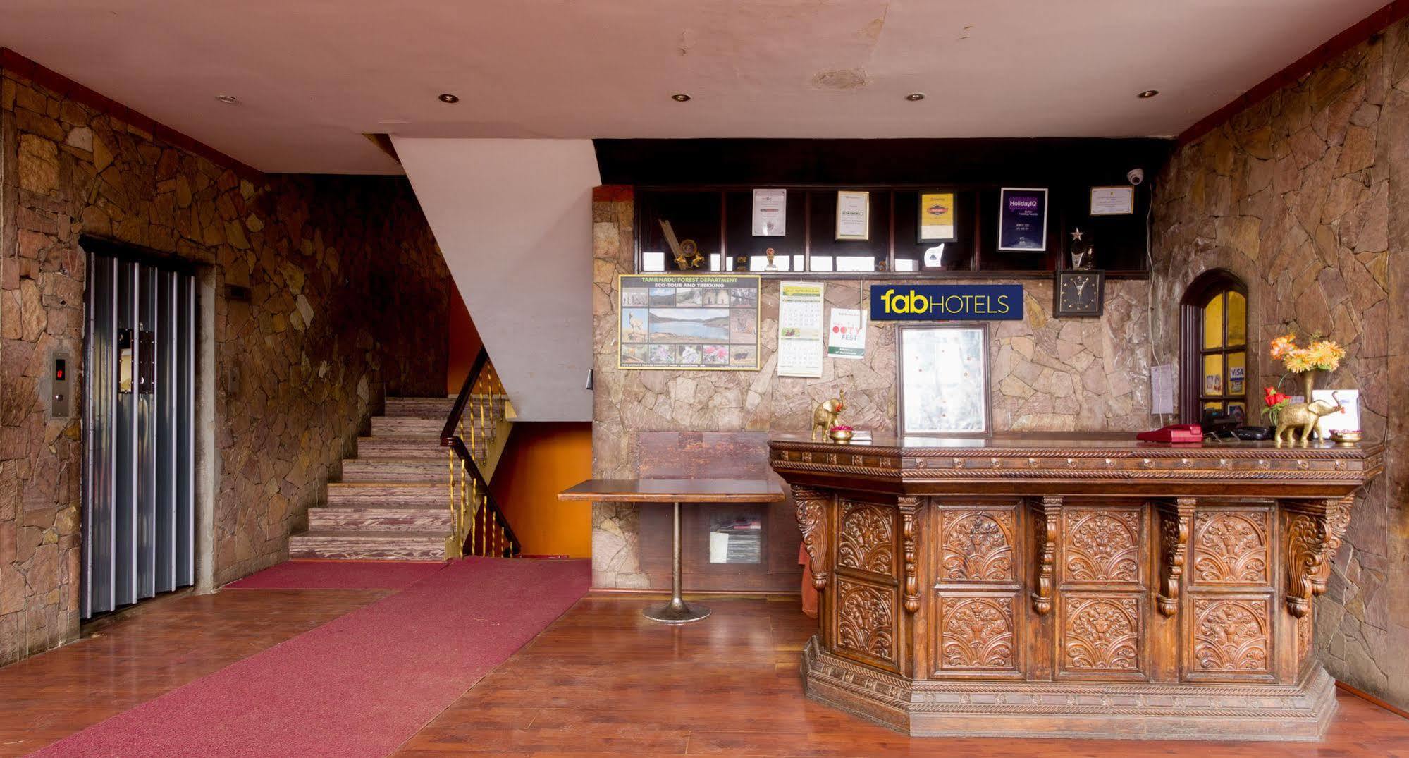 Fabhotel Khems Shoram Palace Road Ooty Exteriör bild